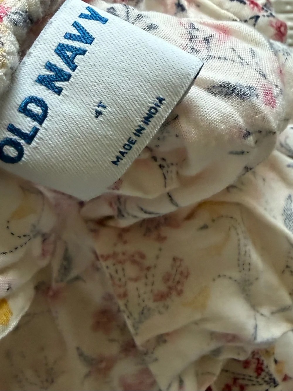 Old Navy|Baby girl/toddler sleeveless ruffle romper,size 4T•••Boho summer style
